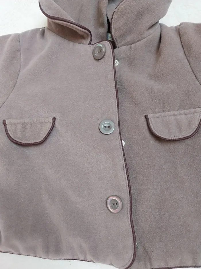 Manteau 6 mois - photo numéro 2