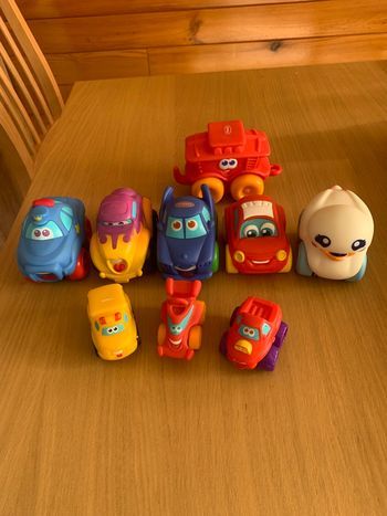 8 véhicules Tonka Playskool et 1 clementoni