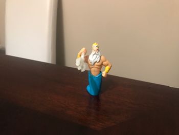 Mini figurine triton ariel la petite sirène disney