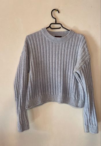 Pull court Jennyfer bleu ciel 💫 col rond – taille L – doux & tendance