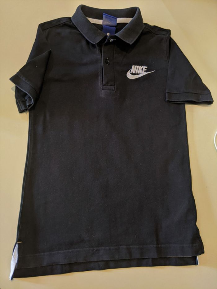 Polo Noir Nike taille S 8 ans Mixte - photo numéro 2