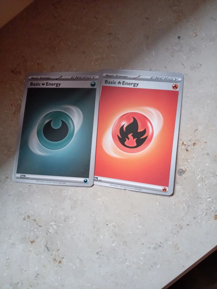 Lot de cartes Pokémon. - photo numéro 3