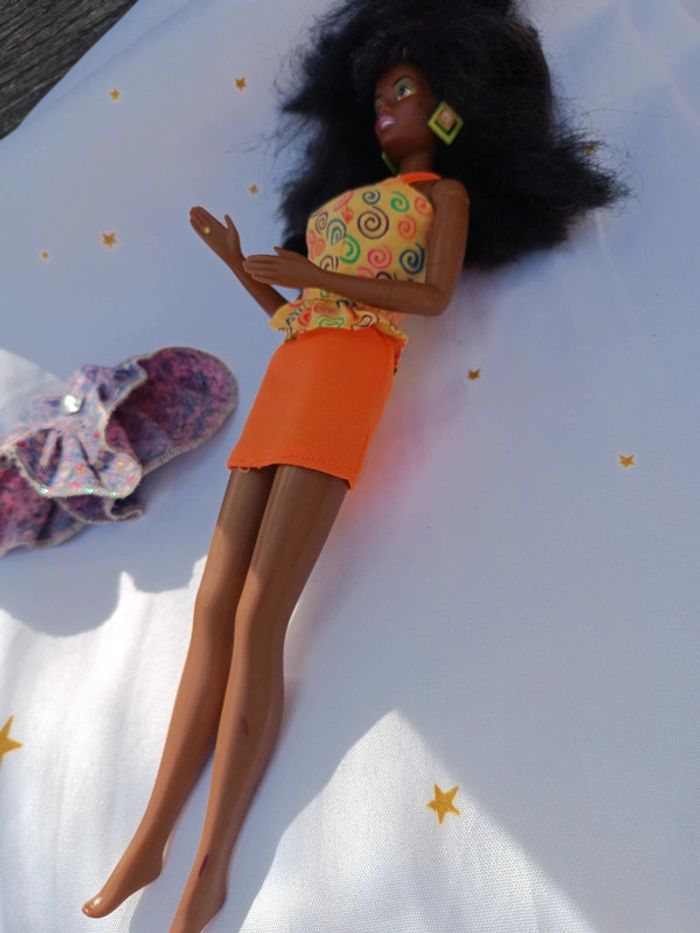 Barbie mattel poupée mannequin black noir fluo Christie glow the beat disco - photo numéro 8