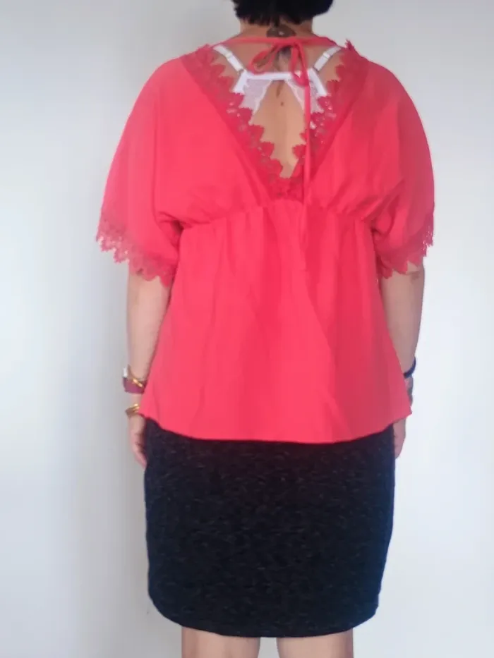 Top fuchsia neuf - photo numéro 3