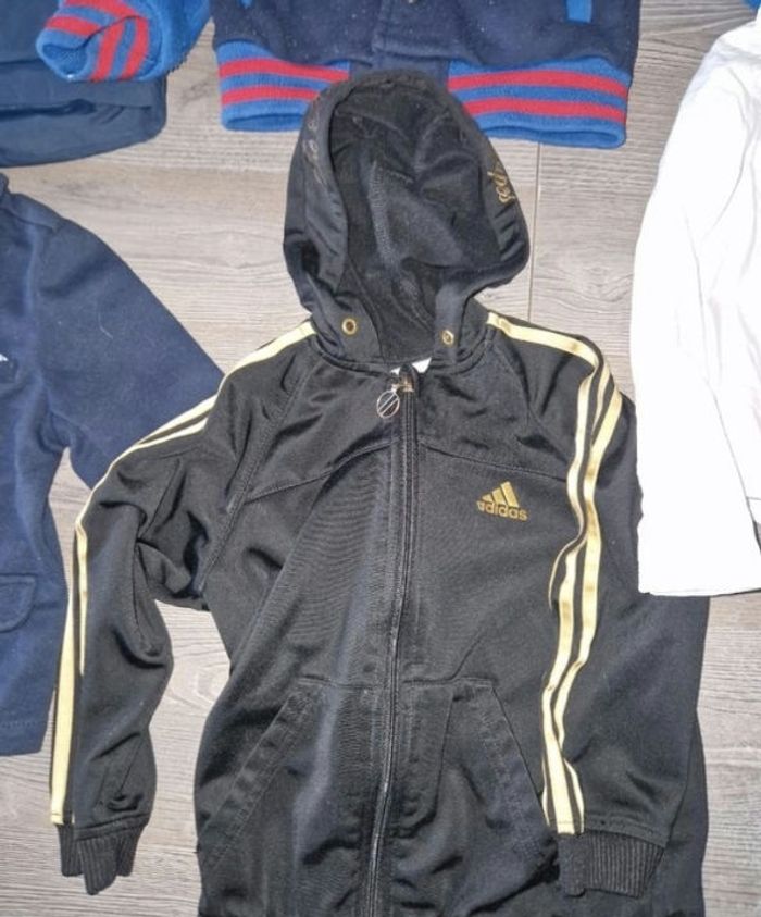 Lot de vêtements garçon 2-3ans - photo numéro 7