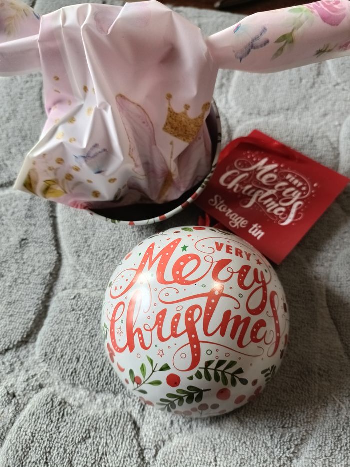 Boite boule neige maquillages et bijoux - photo numéro 4