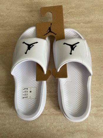 Claquette Jordan