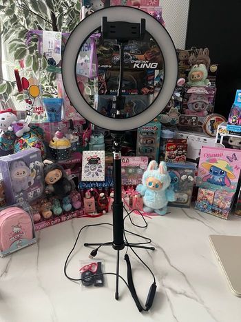 Ring light