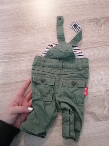 Salopette 1 mois neuf