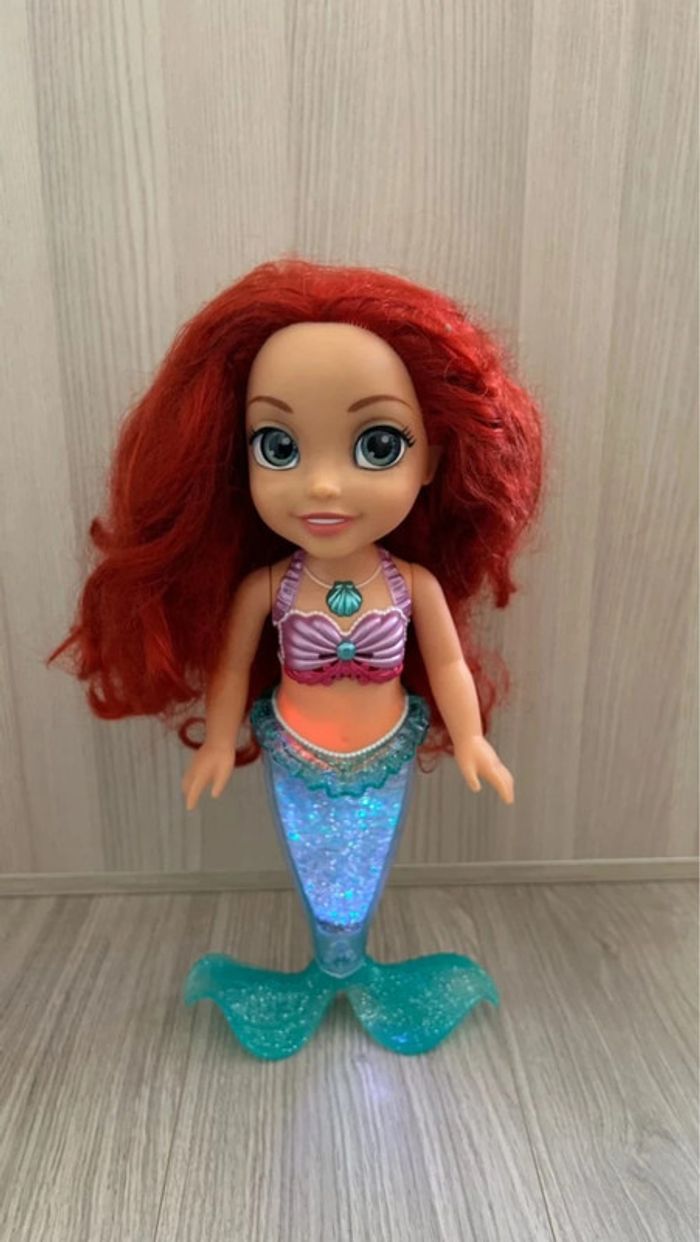 Poupée Ariel La petite Sirène - photo numéro 2