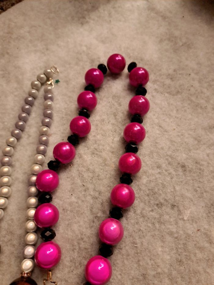 Lot de colliers rose noir gris - photo numéro 12