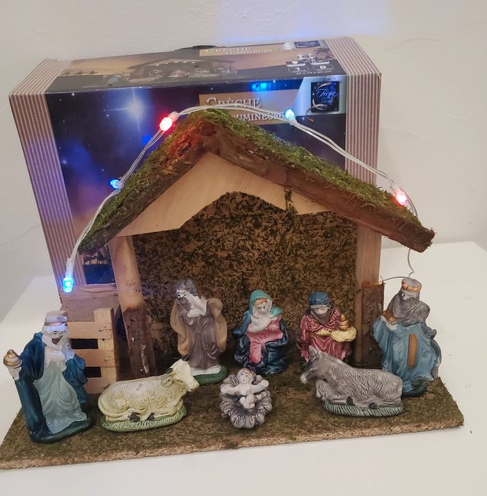 Fééric Lights & Christmas Crèche Lumineuse en boîte très bon état  32x13x20 cm env. JJA - photo numéro 4