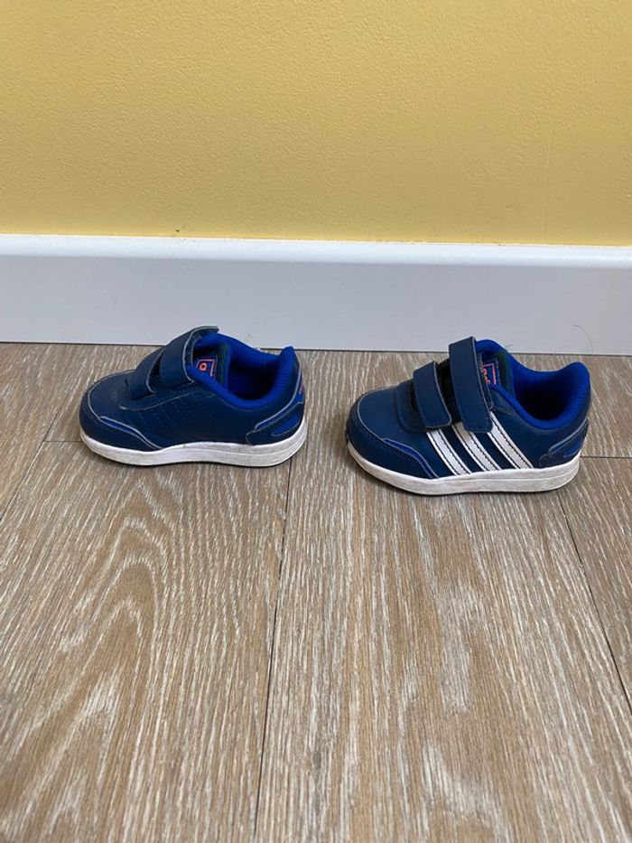 Baskets Adidas - photo numéro 2