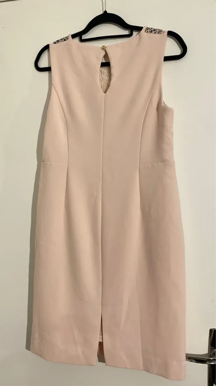 Robe Chic Avec Broderie Taille L - photo numéro 4