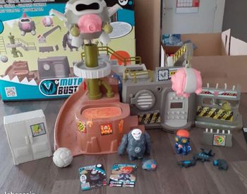 Quartier Général Mutant Buster complet