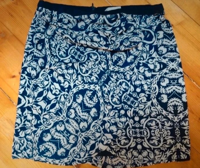 🌼Magnifique Jupe porte feuille Naf Naf neuve taille 40🌼 - photo numéro 7