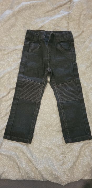 plusieurs jeans