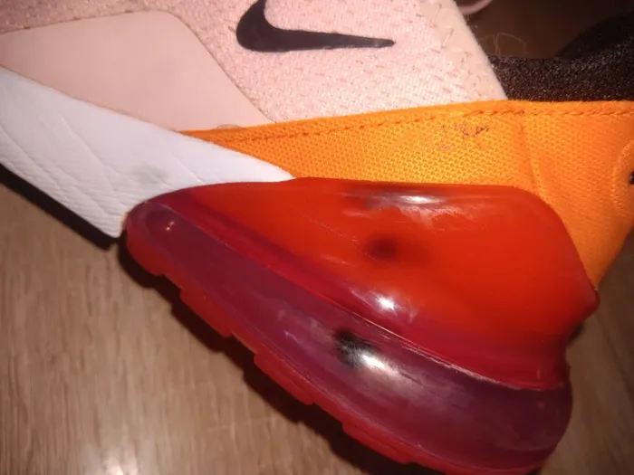 Baskets Nike Air Max 270 – Taille 36,5 - photo numéro 7