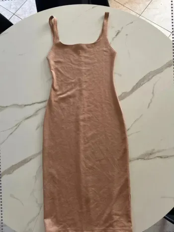 Robe moulante marron – Zara – Taille S