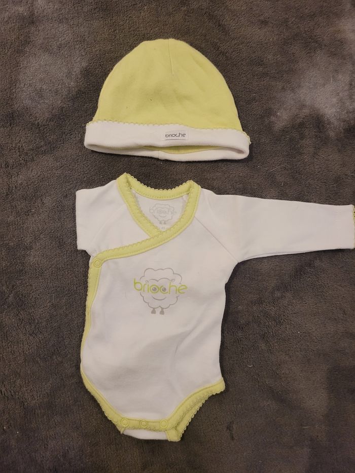 Lot de 28 article prématuré à 80 € ou petits lots séparément au prix indiquer