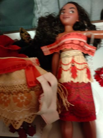 Poupée disney pocahontas