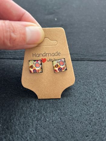 Boucles d’oreilles puces neuves