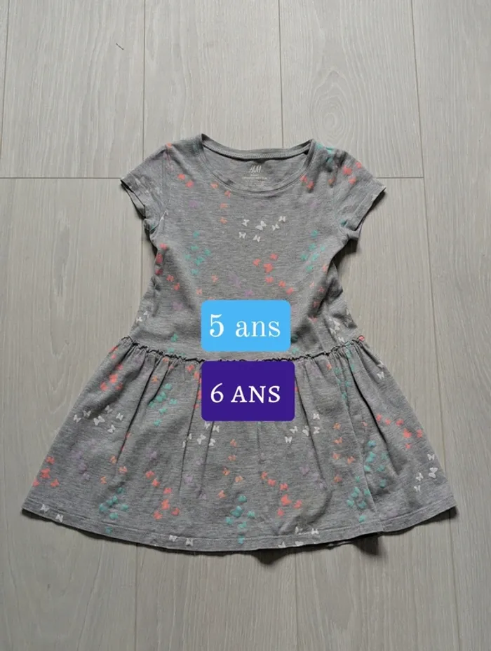 Robe papillon H&M 5/6ans
