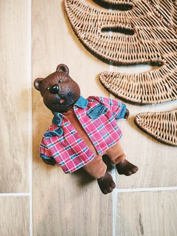 🐻Poupée papa Ours avec chemise à carreaux Les copains de la forêt marque Berchet