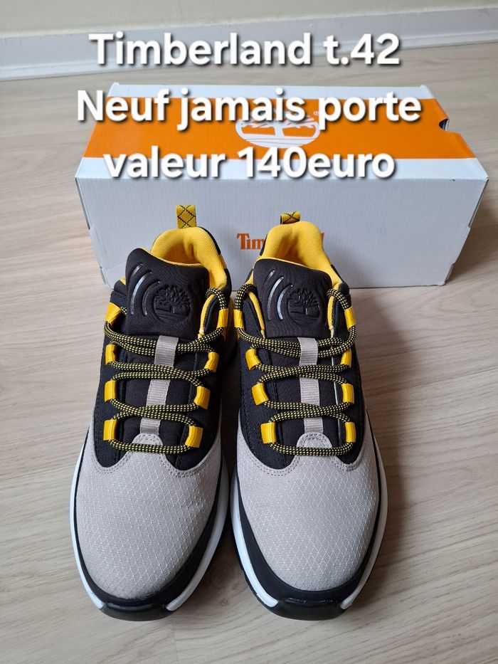 Timberland t.42 Neuf jamais porte, Imperméables,  valeur 140euro