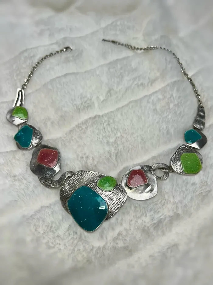 Collier Neuf 🩵 - photo numéro 2