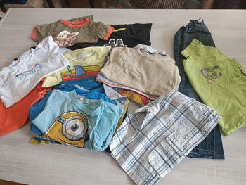 Lot vêtements 4 ans garçon