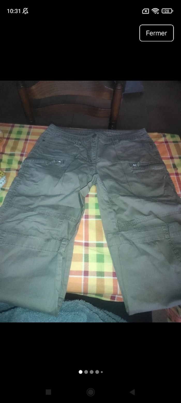 Très beau pantacourts f25