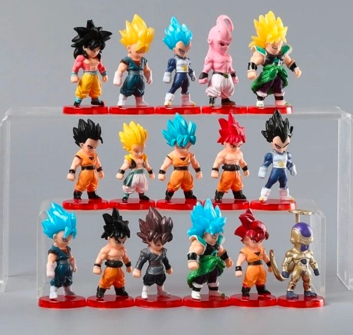 Lot de 16 Figurines Dragon Ball Z. Neuf