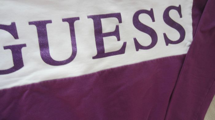 Sweat shirt Guess 12 ans - photo numéro 2