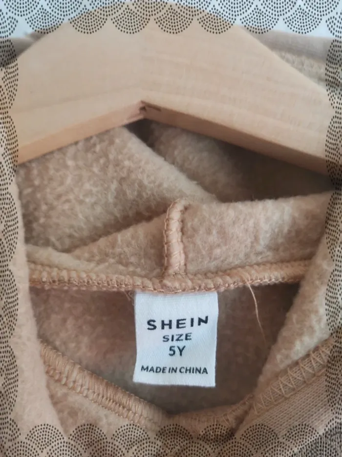 Sweat Shein 5 ans - photo numéro 4