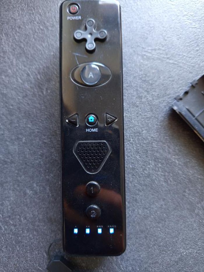 Nintendo - Wii - Wiimote (non officielle) - photo numéro 5