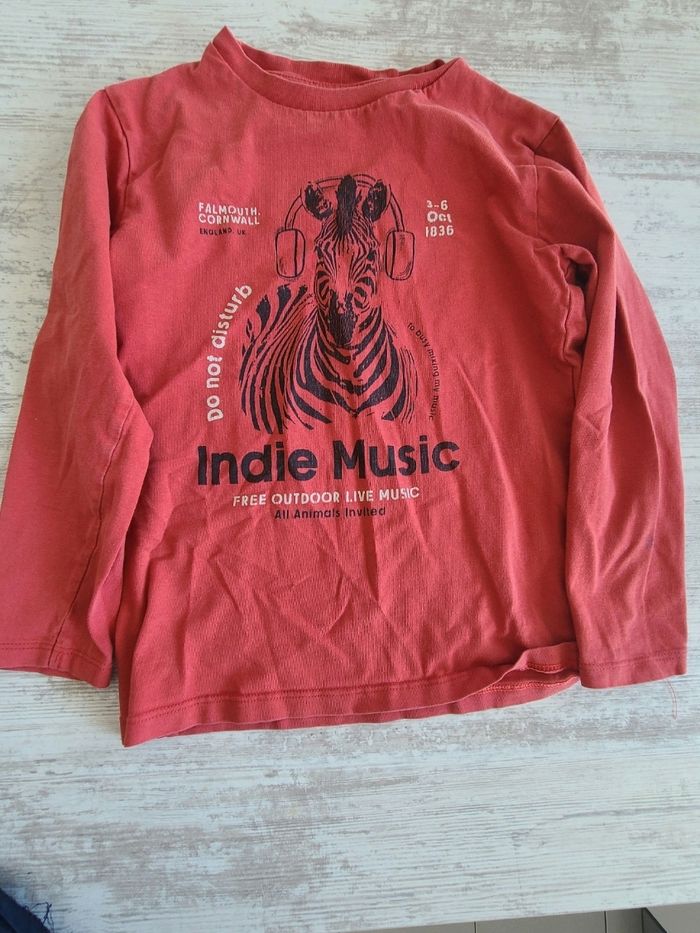 Lot de tee-shirts - photo numéro 3