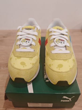 Basket fille, taille 32, Puma Bob l'éponge