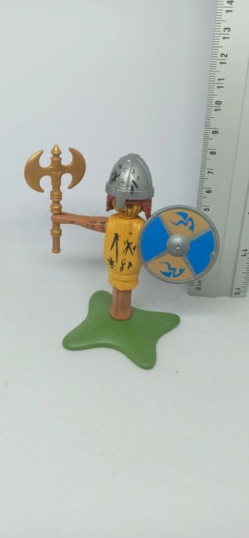 Cible épouvantail chevalier avec bouclier playmobil