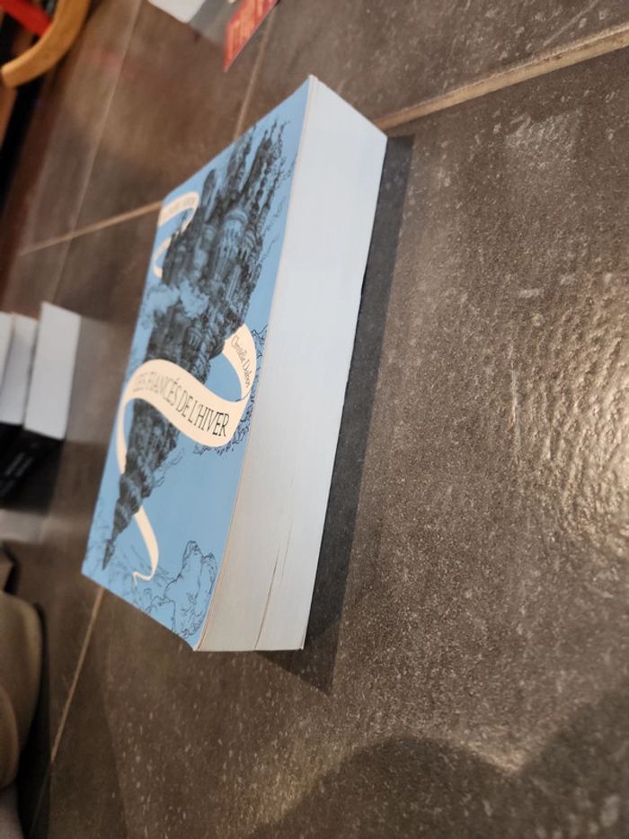 Livre : Les fiancés de l'hiver - photo numéro 4