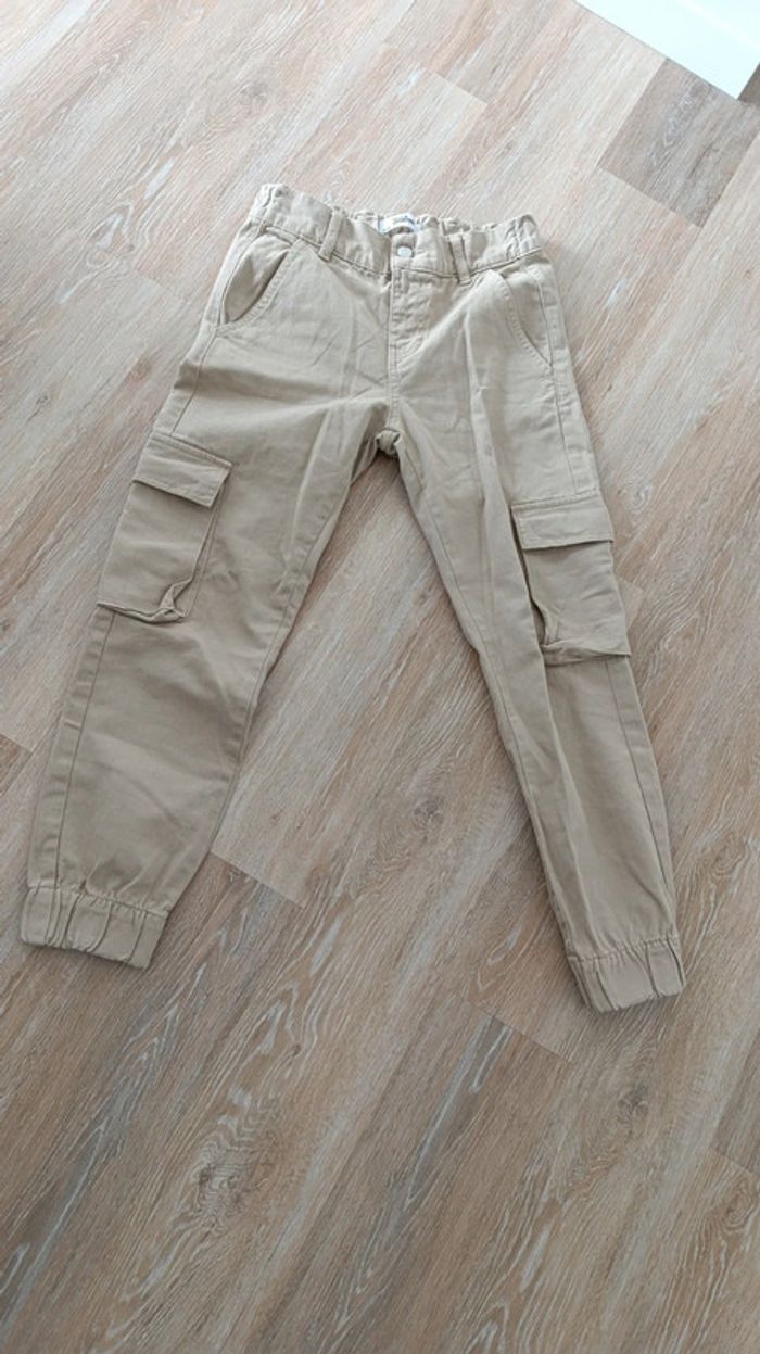 Pantalon cargo