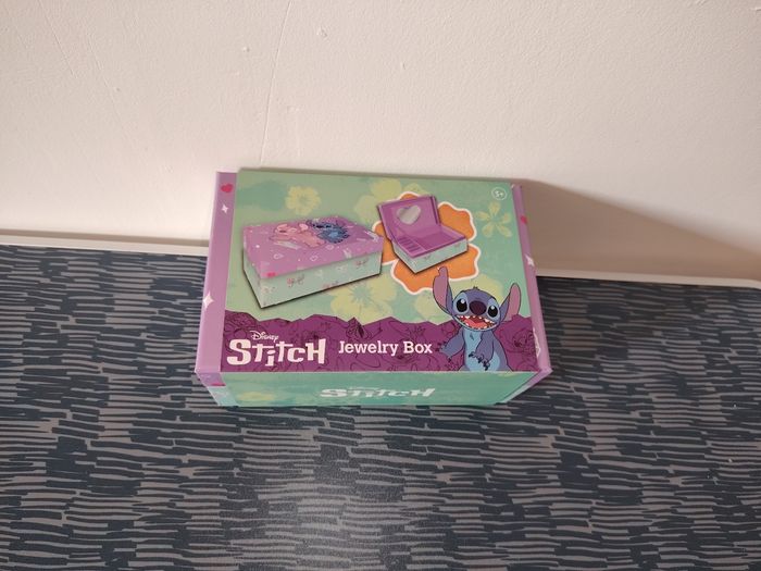 Boîte à bijoux stich