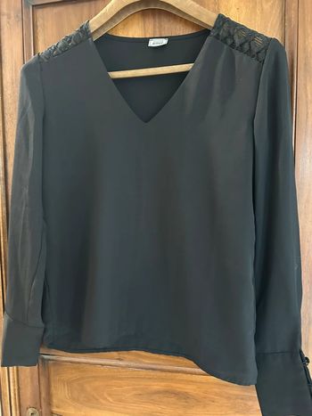 Magnifique tunique col en V noire de la marque Pimkie