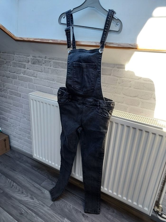 Salopette jean - photo numéro 3
