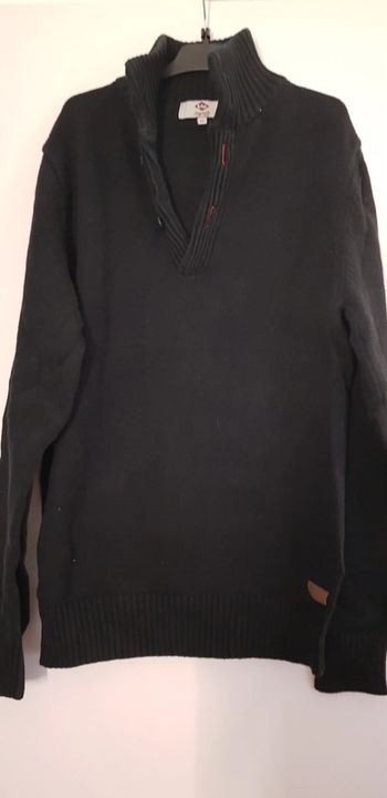 Pull en coton col cheminée