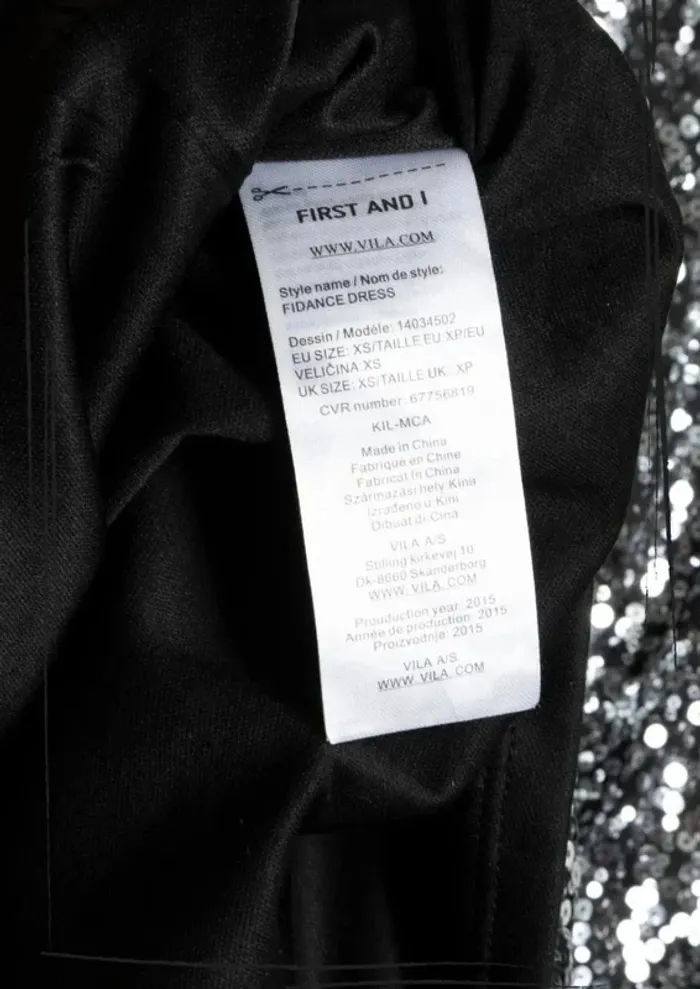 Robe à sequins gris argenté Metallic grey sequin dress First & I Taille XS - photo numéro 6