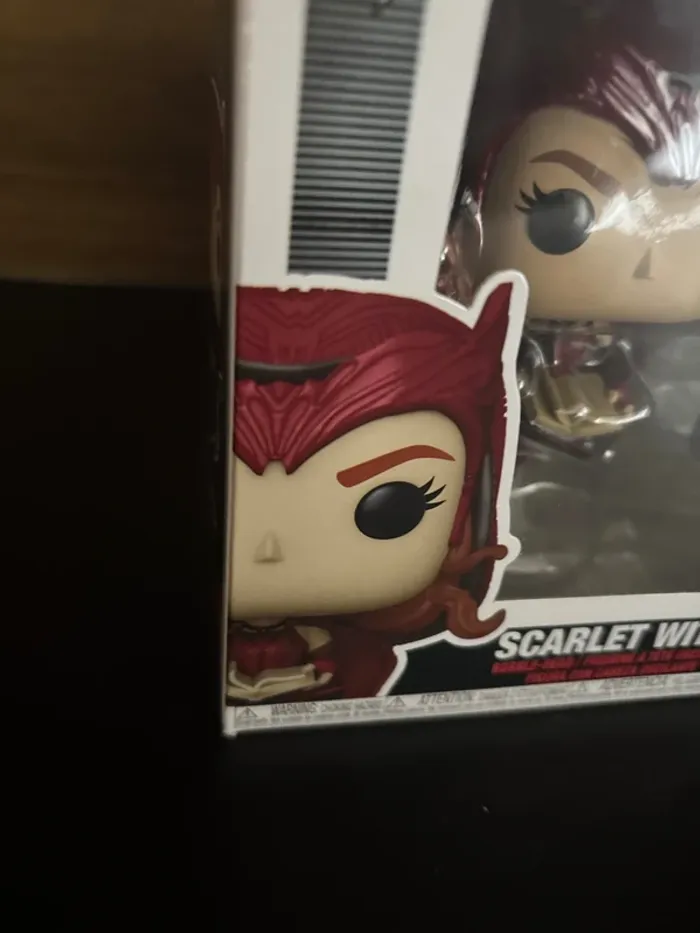 Pop Marvel Scarlet witch 823 - photo numéro 3