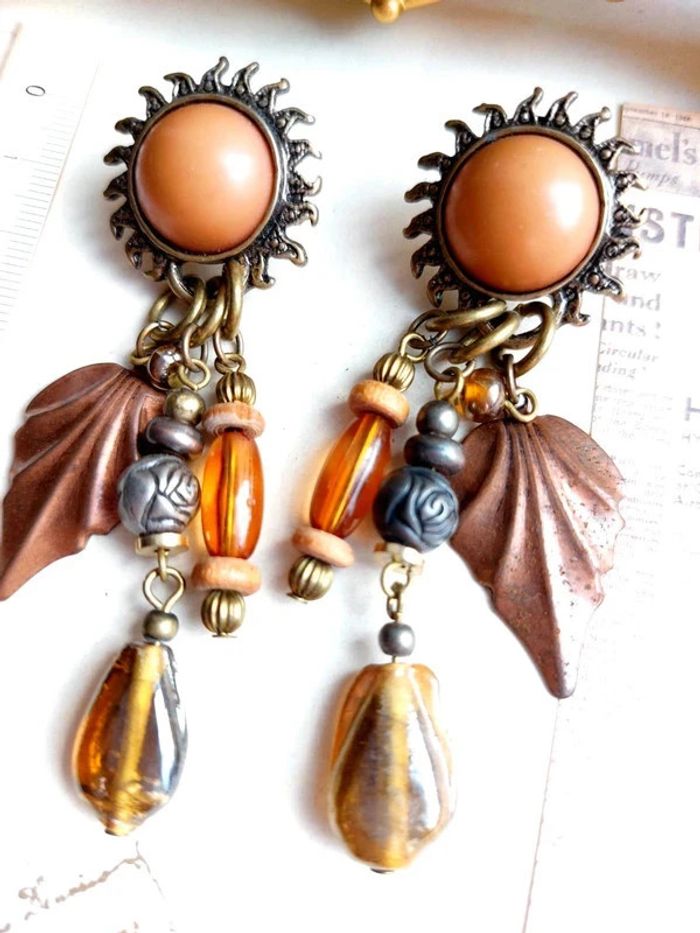 Magnifique paire de boucles d'oreilles pendantes style vintage bohème ethnique - photo numéro 4