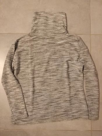 Pull col roulé