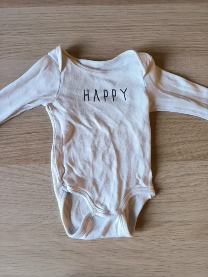 Lot bodys 3 mois - photo numéro 5